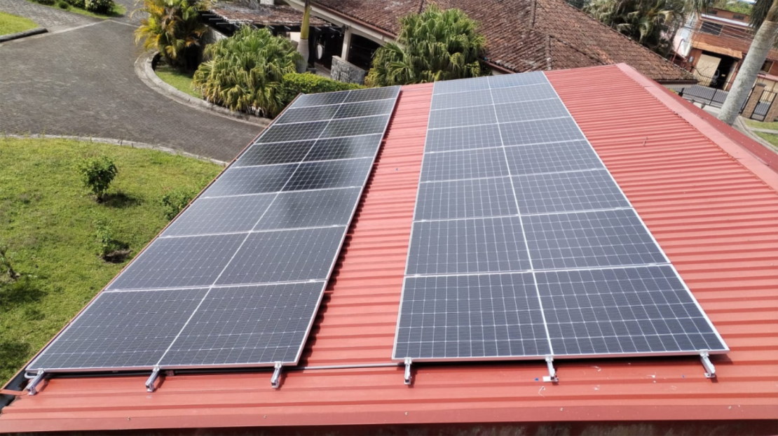 8KW Hybrid System in Costa Rica